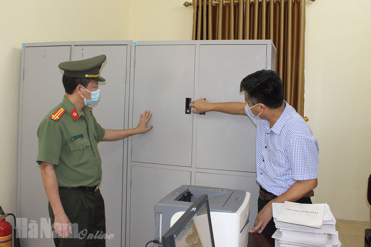 Kiểm tra công tác bảo đảm ANTT, phòng cháy chữa cháy phục vụ kỳ thi tốt nghiệp THPT năm 2021