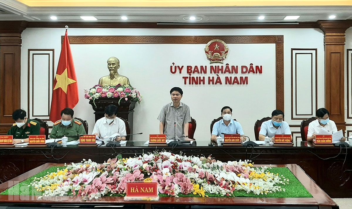 UBND tỉnh thảo luận dự thảo Nghị quyết của Tỉnh ủy và các nội dung trình HĐND tỉnh tại kỳ họp giữa năm 2021