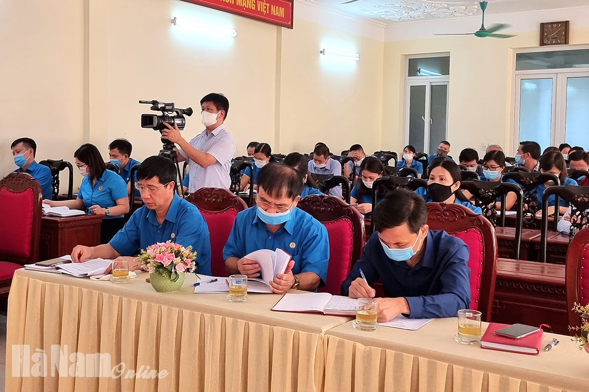 Đảng ủy LĐLĐ tỉnh sơ kết công tác xây dựng Đảng 6 tháng đầu năm