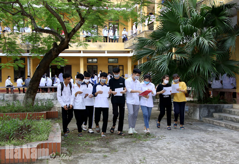 Gần 9.700 thí sinh THPT làm thủ tục tham dự Kỳ thi Tốt nghiệp THPT năm 2021