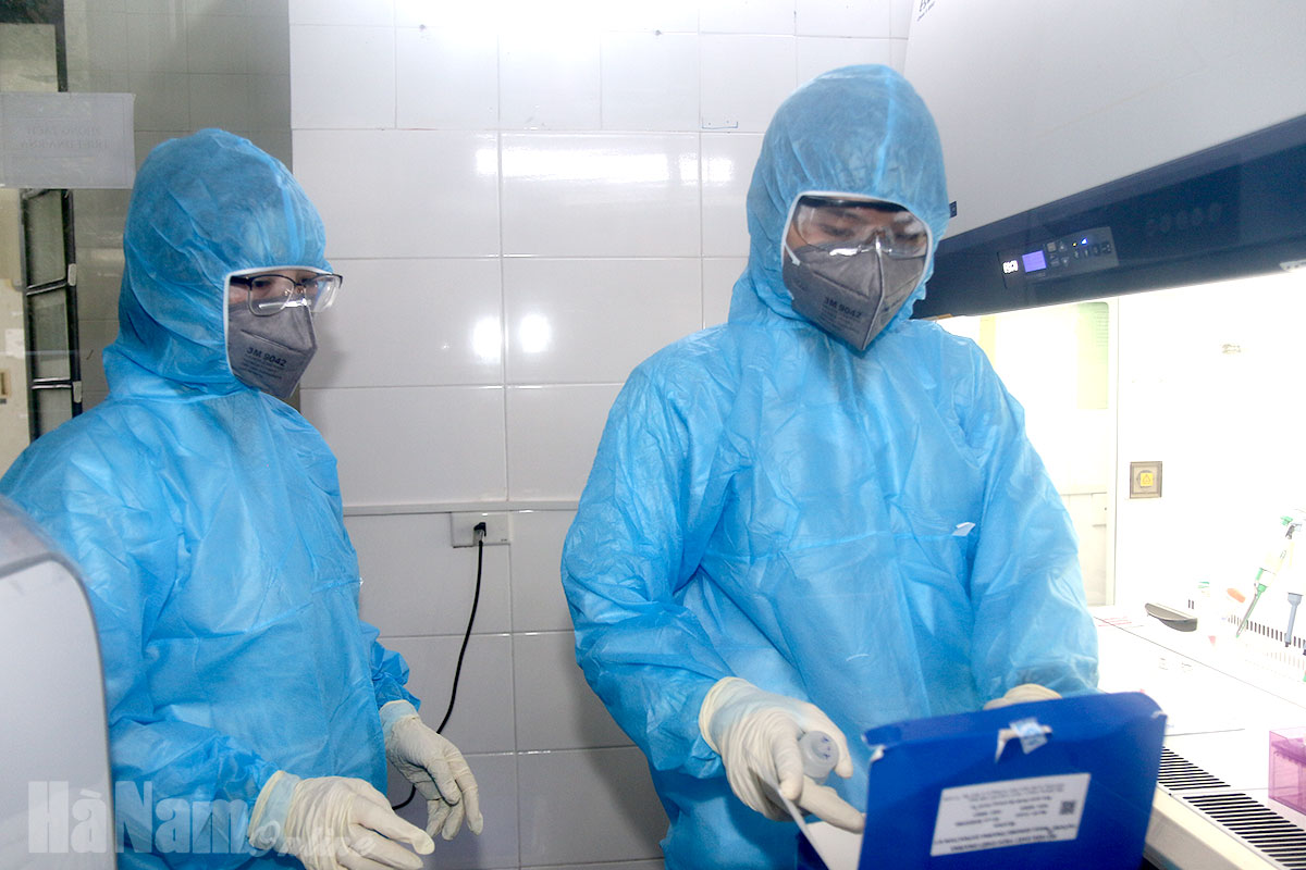 Một người từ Bình Dương về Hà Nam dương tính với SARS-CoV-2