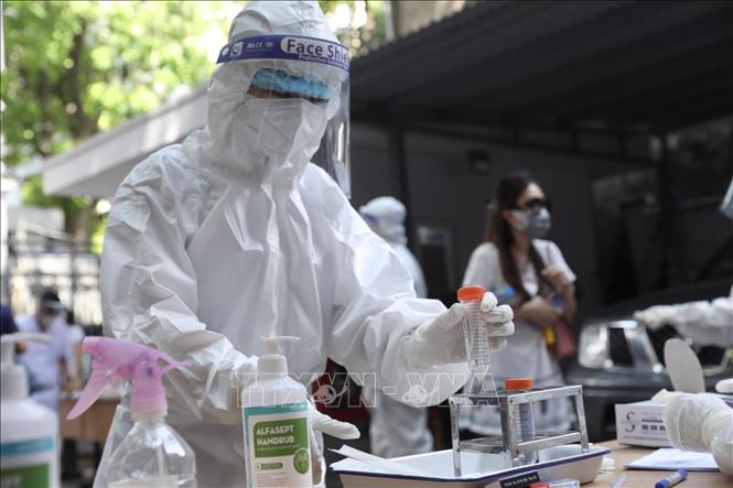 Từ 6 giờ đến 12 giờ ngày 11/7, Việt Nam có thêm 633 ca mắc COVID-19