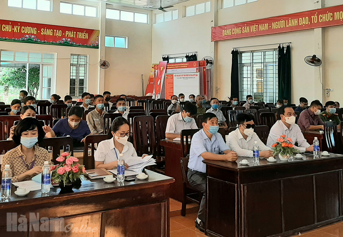 Đại biểu HĐND tỉnh khóa XIX tiếp xúc cử tri