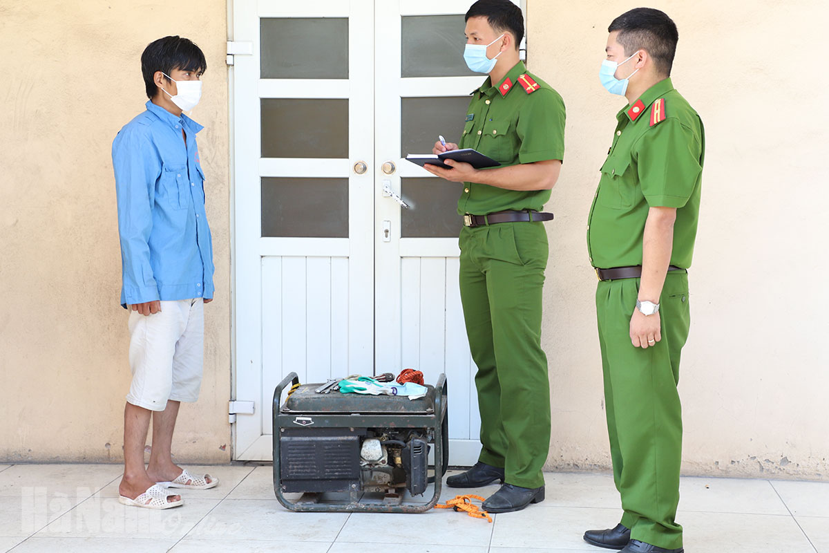 Bắt đối tượng gây ra 40 vụ trộm cắp tài sản tại các đình, chùa trên địa bàn nhiều tỉnh