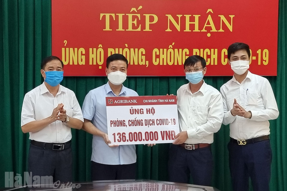 MTTQ tỉnh tiếp nhận 136 triệu đồng ủng hộ phòng chống dịch Covid-19