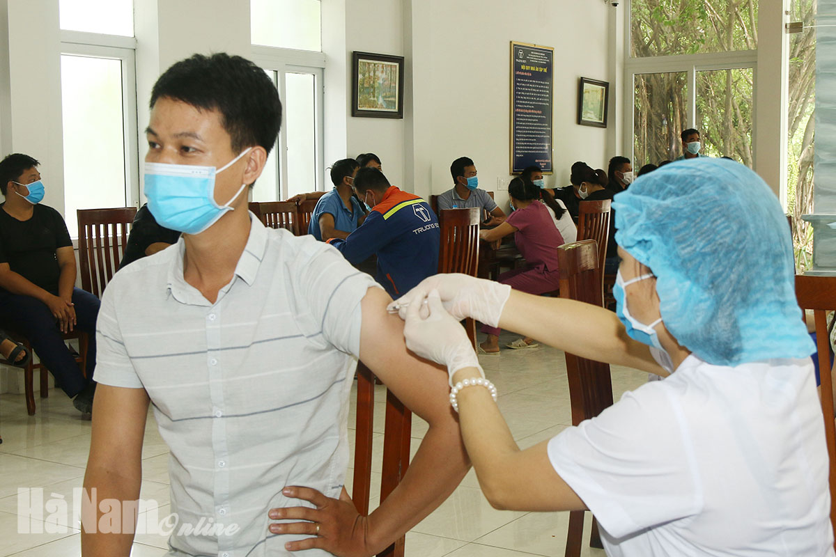 Quỹ vắc xin phòng COVID-19 tỉnh huy động được gần 34 tỷ đồng