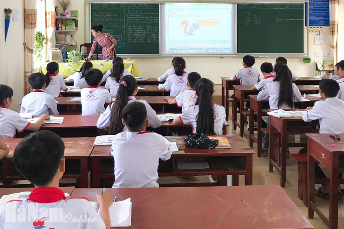 Ghi nhận công tác xây dựng trường chuẩn quốc gia ở Kim Bảng