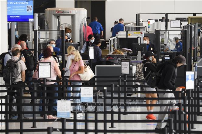 EU sẽ tiếp tục cấm nhập cảnh từ Mỹ và 5 quốc gia khác