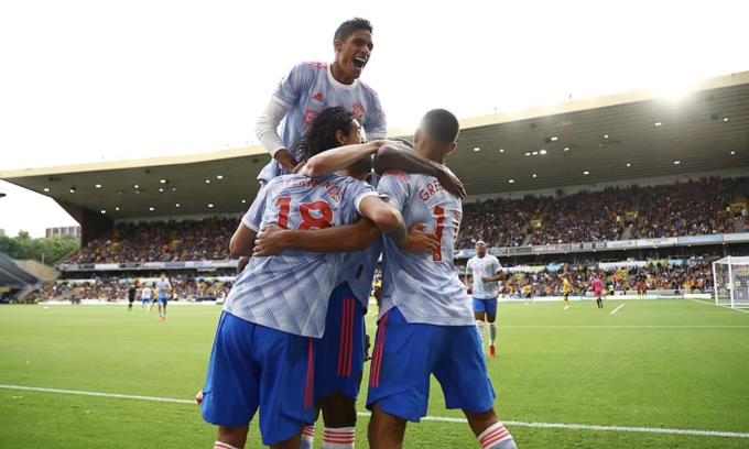 Man Utd thoát hiểm ở Wolverhampton