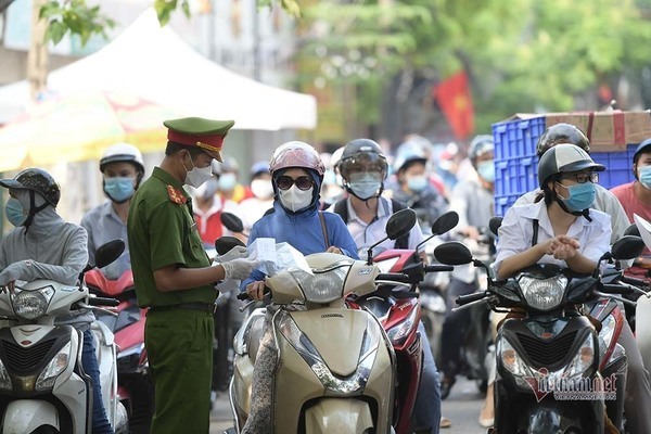 Ngày 3/9 thêm 14.922 ca Covid-19, riêng TP.HCM có 8.499 bệnh nhân