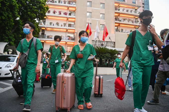 Người tham gia chống dịch phải đủ sức khỏe, tiêm đủ liều vaccine