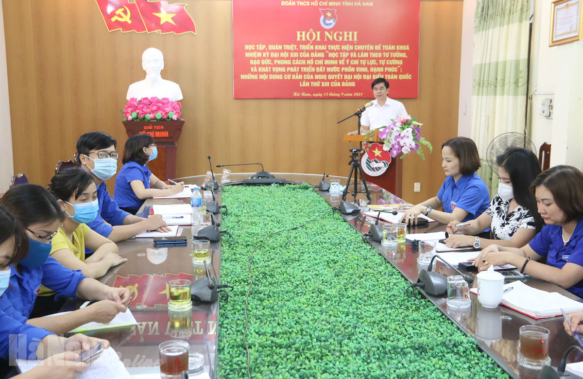 Hội nghị trực tuyến cán bộ đoàn học tập, quán triệt, triển khai thực hiện chuyên đề toàn khóa Đại hội XIII của Đảng