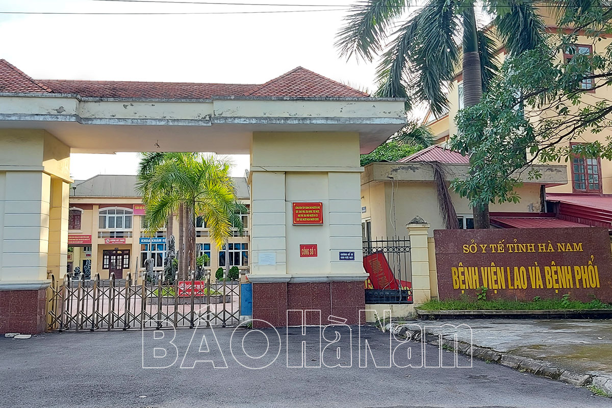 Bệnh viện Lao và Bệnh phổi Hà Nam gấp rút mở rộng thêm khu điều trị bệnh nhân Covid-19