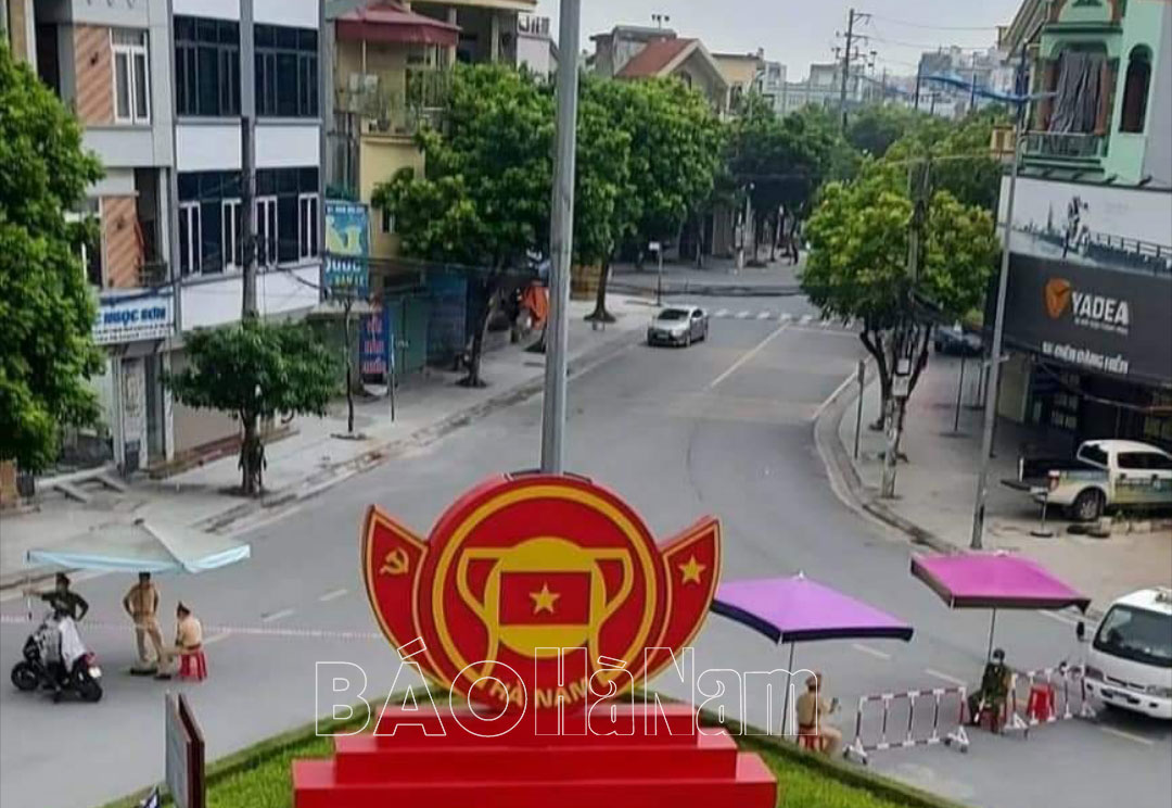 Chỉ áp dụng giãn cách xã hội theo tinh thần Chỉ thị 16 của Thủ tướng Chính phủ tại một phần 12 xã, phường của thành phố Phủ Lý