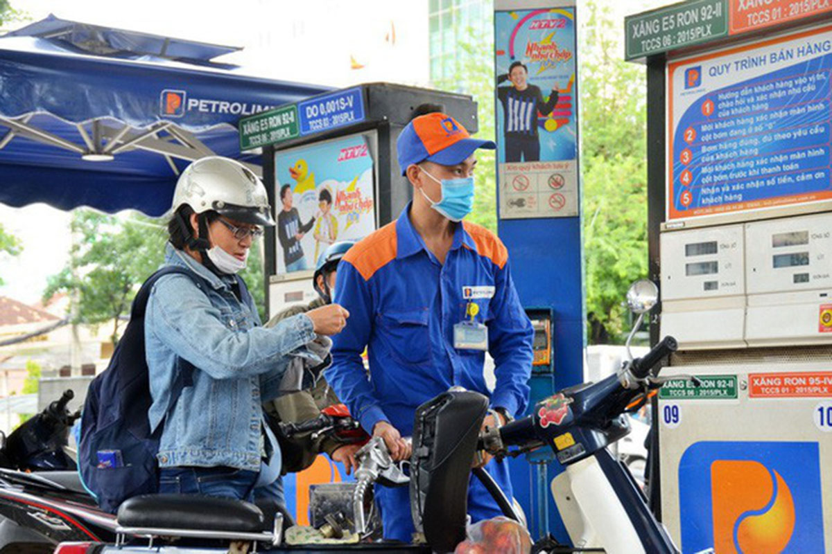 Giá xăng dầu lại đồng loạt tăng