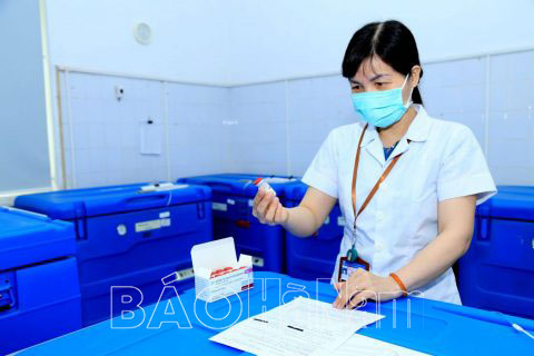 Hà Nam tiếp nhận thêm 154.500 liều vắc xin phòng Covid-19