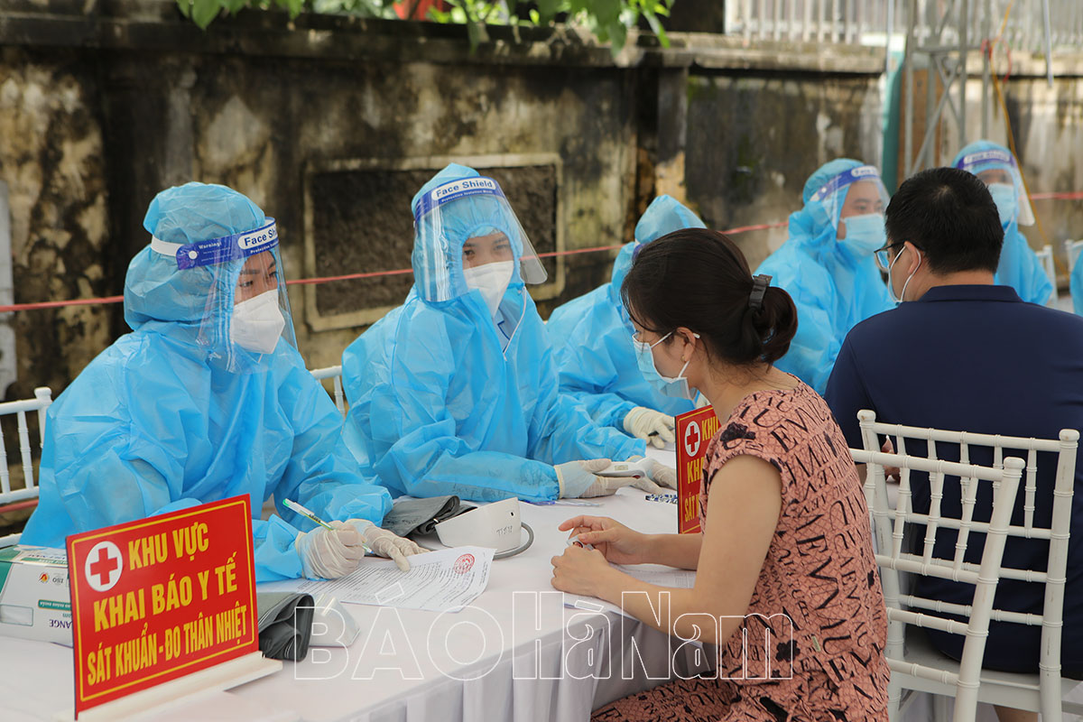 Ngày 27/9, chỉ ghi nhận 35 trường hợp dương tính với SARS- CoV-2