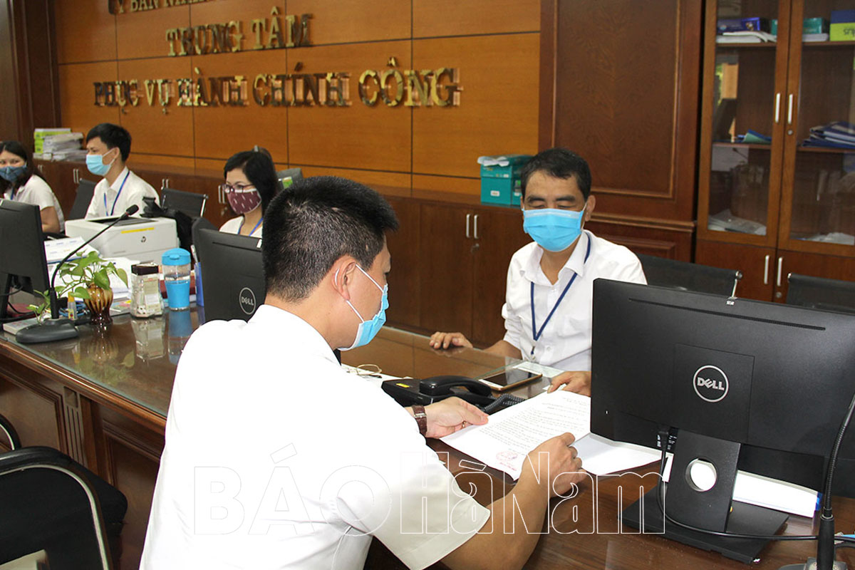 Tạm dừng việc tiếp nhận hồ sơ TTHC trực tiếp tại Trung tâm Phục vụ hành chính công tỉnh