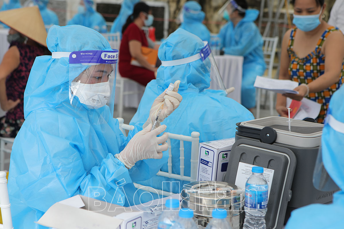 Vaccine tiếp tục về Việt Nam