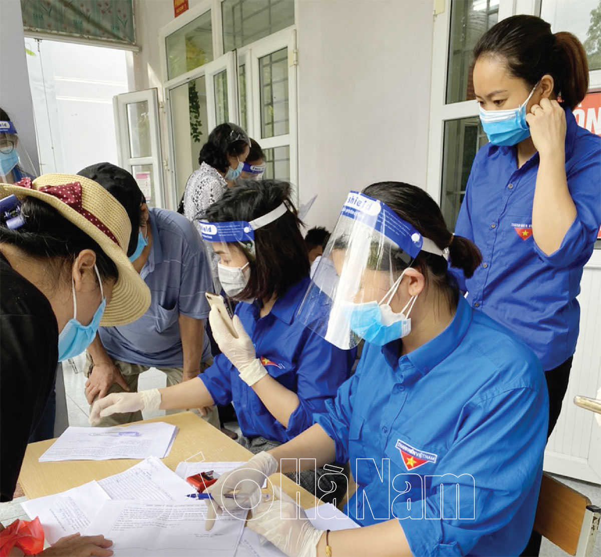 Tuổi trẻ Phủ Lý xung kích, tình nguyện tham gia phòng, chống dịch Covid -19