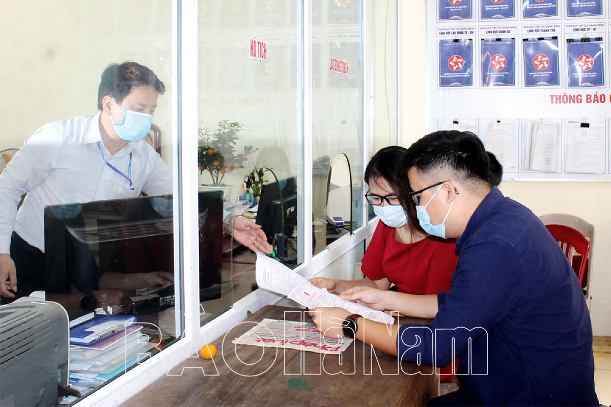 Để cán bộ, công chức, viên chức thực sự là công bộc của nhân dân