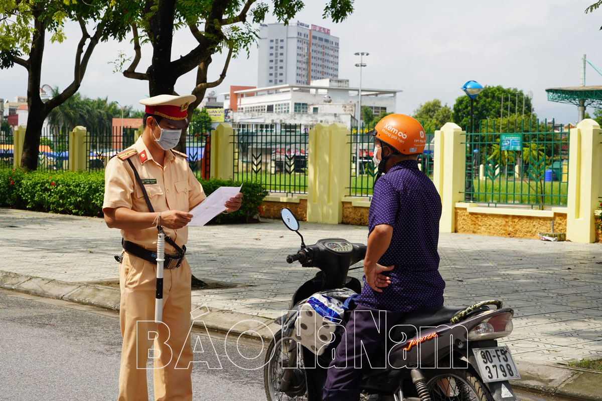 Xử lý 64 trường hợp vi phạm quy định phòng chống dịch