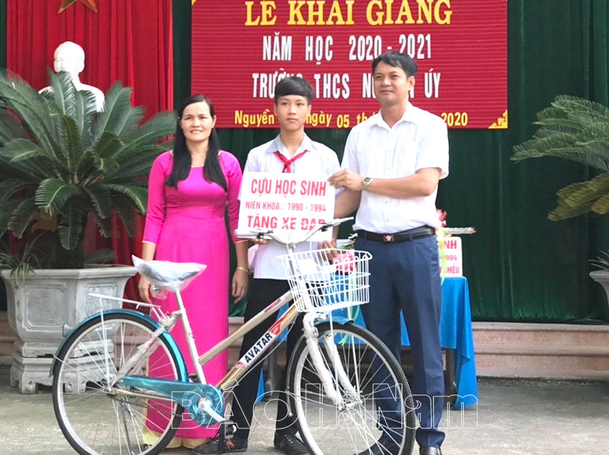 Là giáo viên, mong muốn lớn nhất của tôi là học trò ngày càng tiến bộ