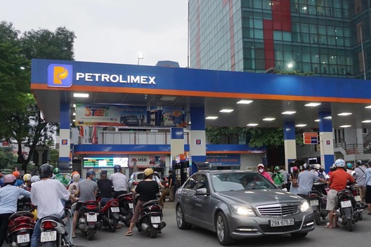 Giá xăng dầu có thể sẽ tăng mạnh vào ngày mai