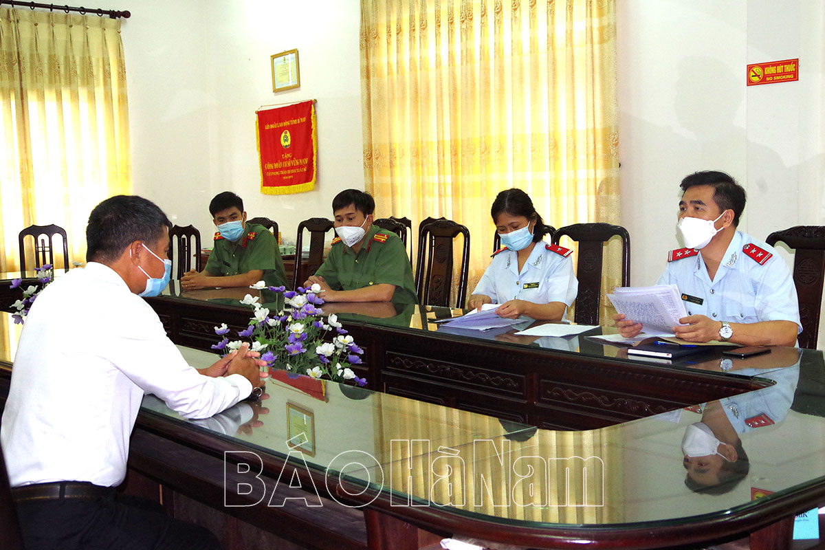 Đăng thông tin sai sự thật về việc tiêm vaccine, 1 trường hợp ở xã Đồn Xá bị phạt 5 triệu đồng