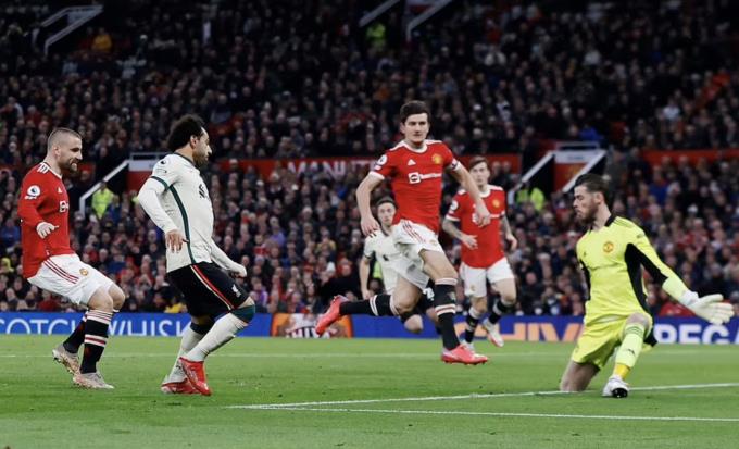 Man Utd thua Liverpool 0-5