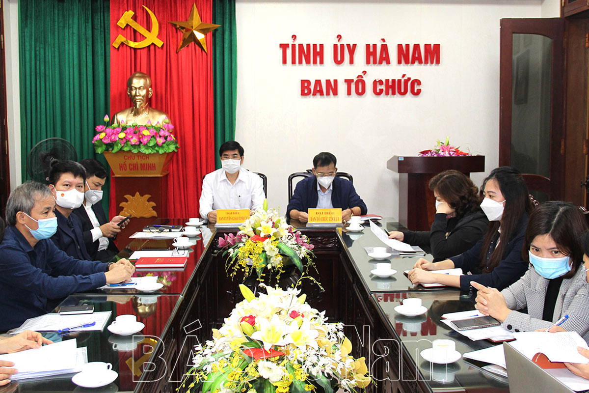 Bồi dưỡng kiến thức về xây dựng Đảng cho phóng viên, biên tập viên các cơ quan thông tấn, báo chí