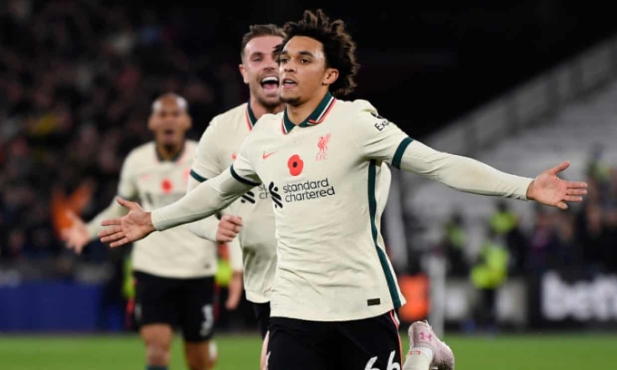 Liverpool thua trận đầu tiên ở Ngoại hạng Anh