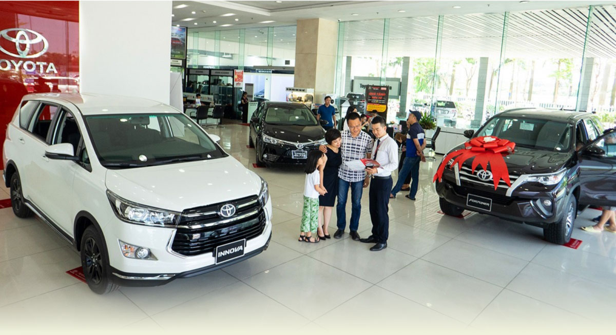 Giảm 50% phí trước bạ ô tô, người mua tiết kiệm được bao nhiêu tiền?