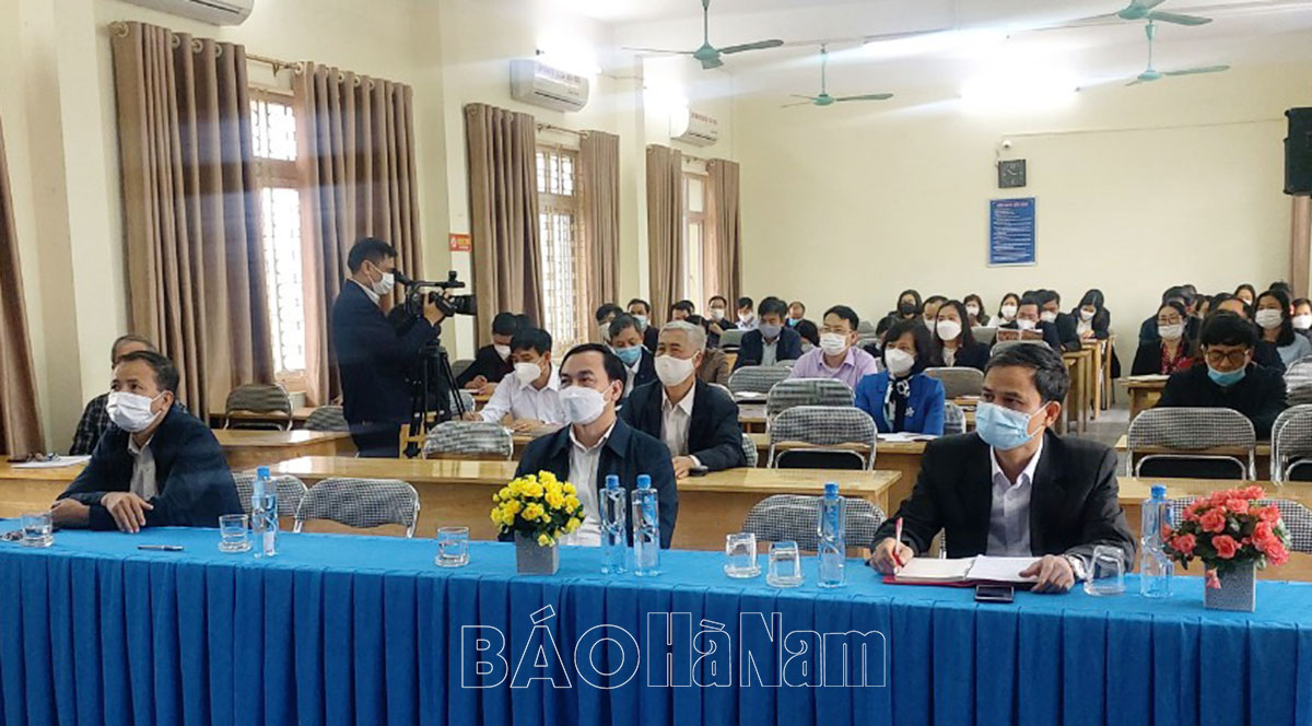 Đảng ủy Khối các cơ quan tỉnh thông tin, tuyên truyền về chính sách thuế và bảo hiểm xã hội