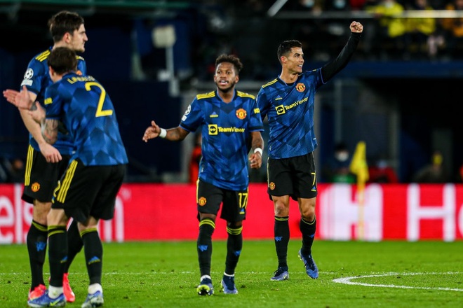 Man Utd cùng 10 đội bóng sớm giành vé vào vòng 1/8 Champions League