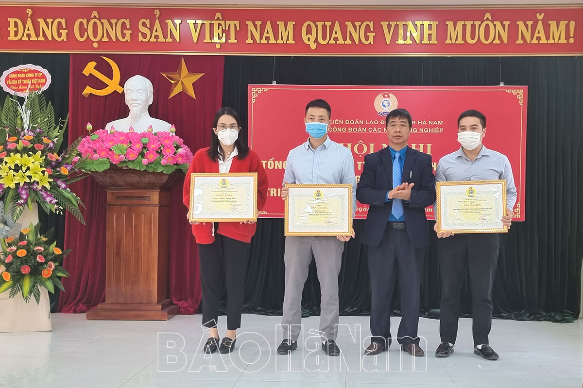 Tổng kết phong trào CNLĐ và hoạt động công đoàn trong KCN