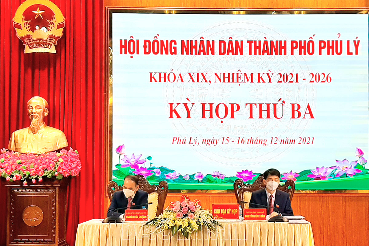 HĐND thành phố Phủ Lý khai mạc kỳ họp thứ 3, khóa XIX