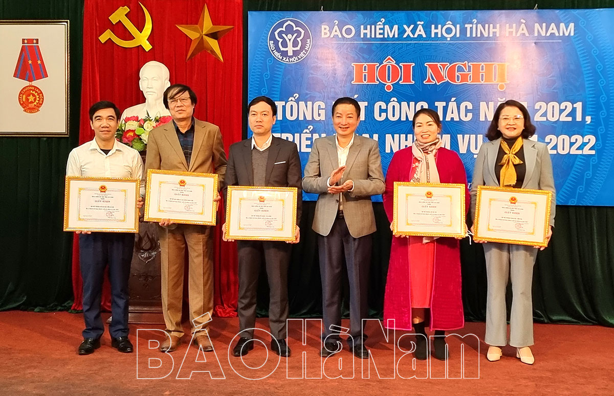 Năm 2021, BHXH tỉnh Hà Nam đạt số thu BHXH, BHYT, BHTN 3.275 tỷ đồng
