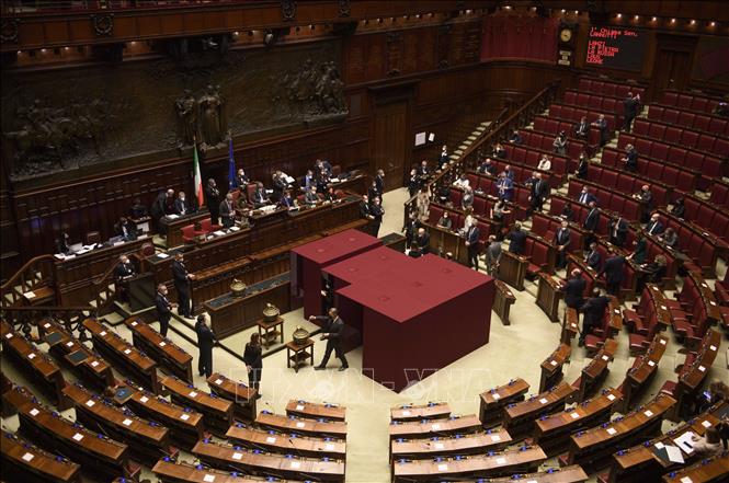 Italy không bầu được tổng thống mới trong vòng bỏ phiếu đầu tiên