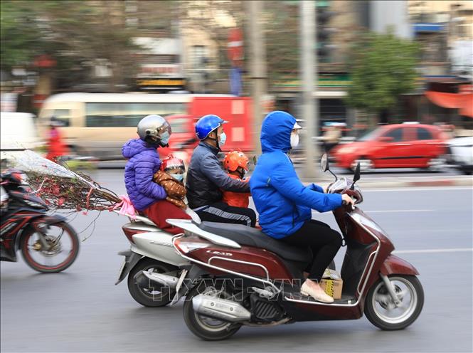 Đường về quê ngày Tết