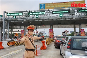 Sẽ xử phạt trạm thu phí để xảy ra ùn tắc