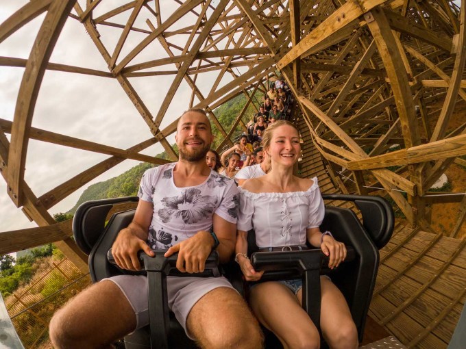 Thủ tướng yêu cầu công bố lộ trình mở cửa du lịch