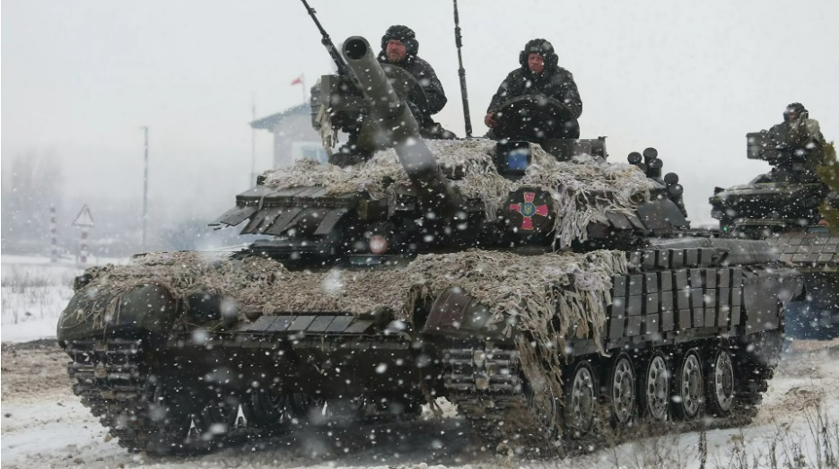 Nga rút các nhà ngoại giao khỏi Ukraine