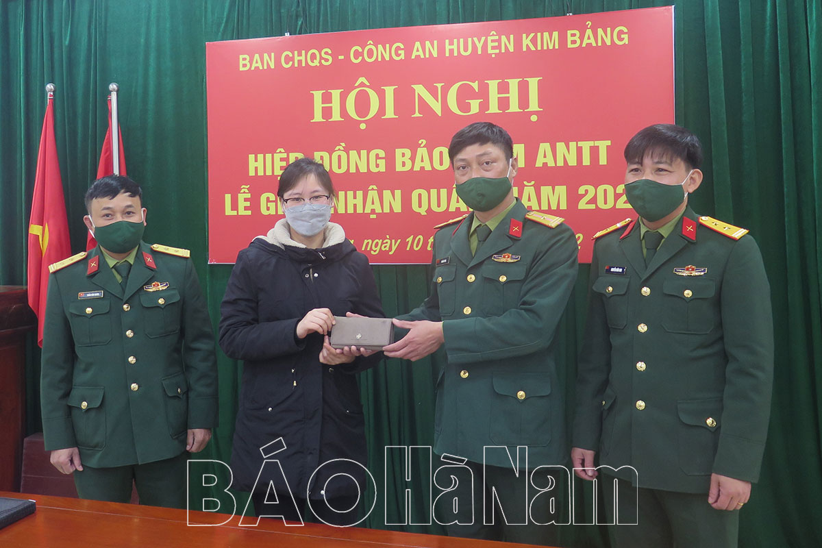 Hành động đẹp của một quân nhân chuyên nghiệp