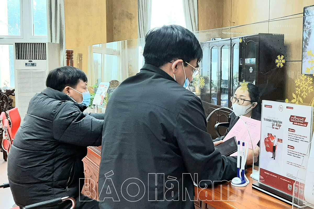 Các ngân hàng thương mại tập trung huy động tiền gửi tiết kiệm