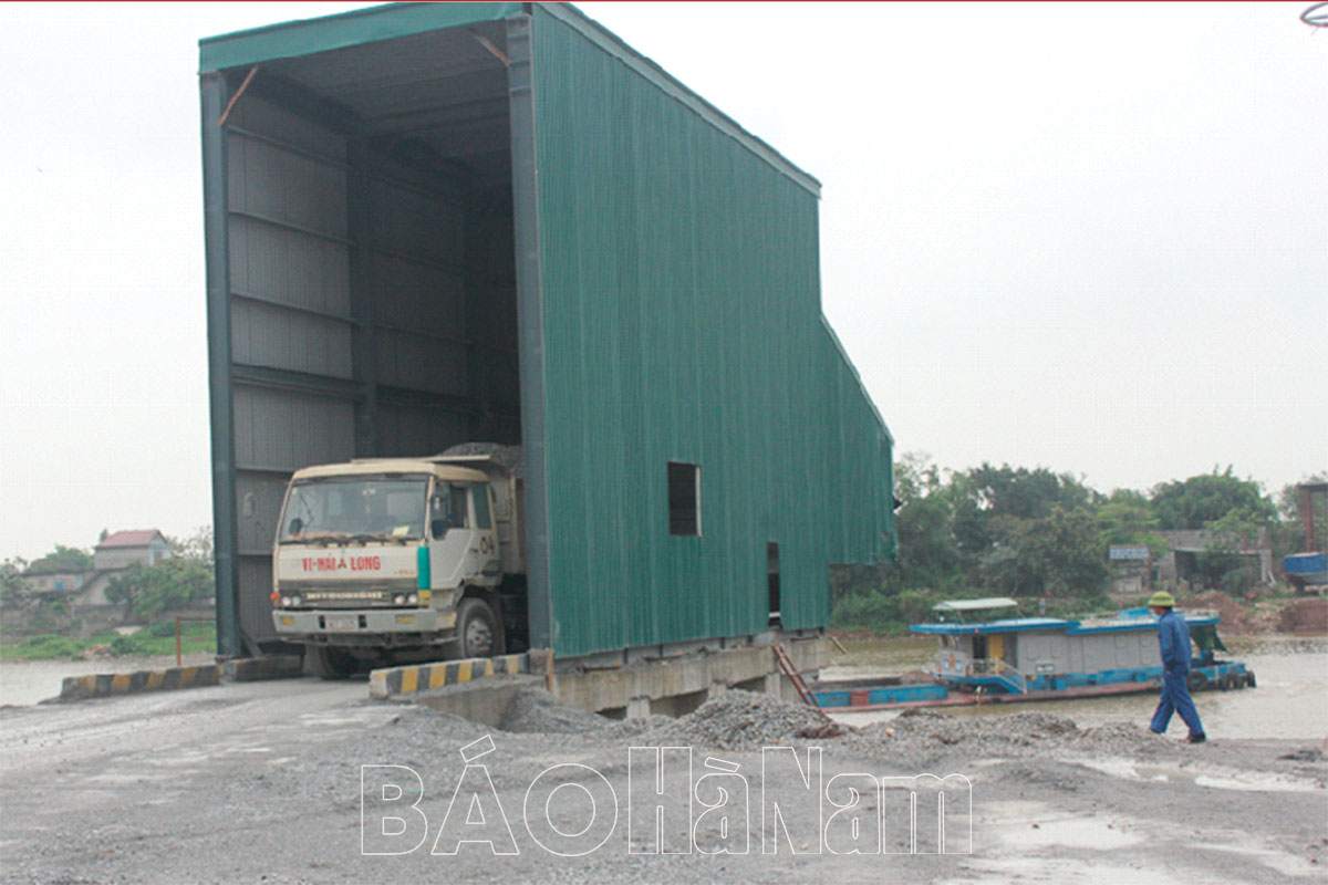 Cần quyết liệt thực hiện các giải pháp để cải thiện môi trường vùng Tây Đáy