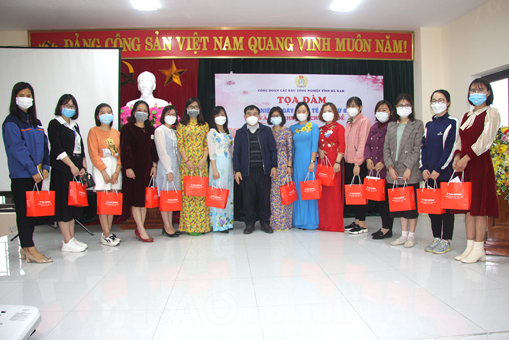 Công đoàn các Khu công nghiệp tỉnh tổ chức kỷ niệm ngày Quốc tế Phụ nữ 8/3