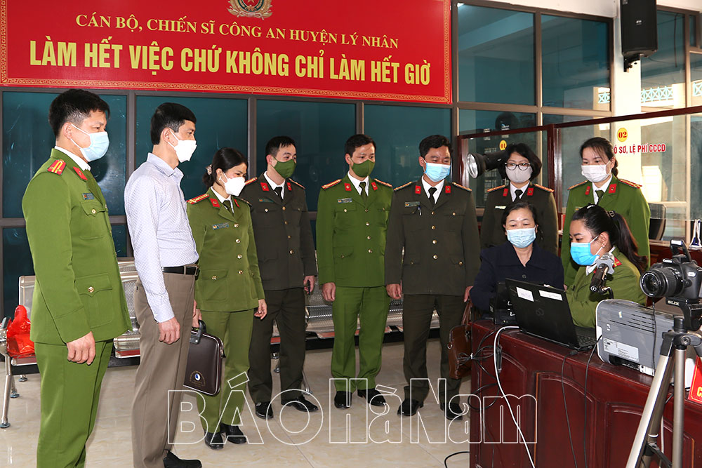 Công an huyện Lý Nhân ra mắt mô hình “Phòng tiếp công dân kiểu mẫu”