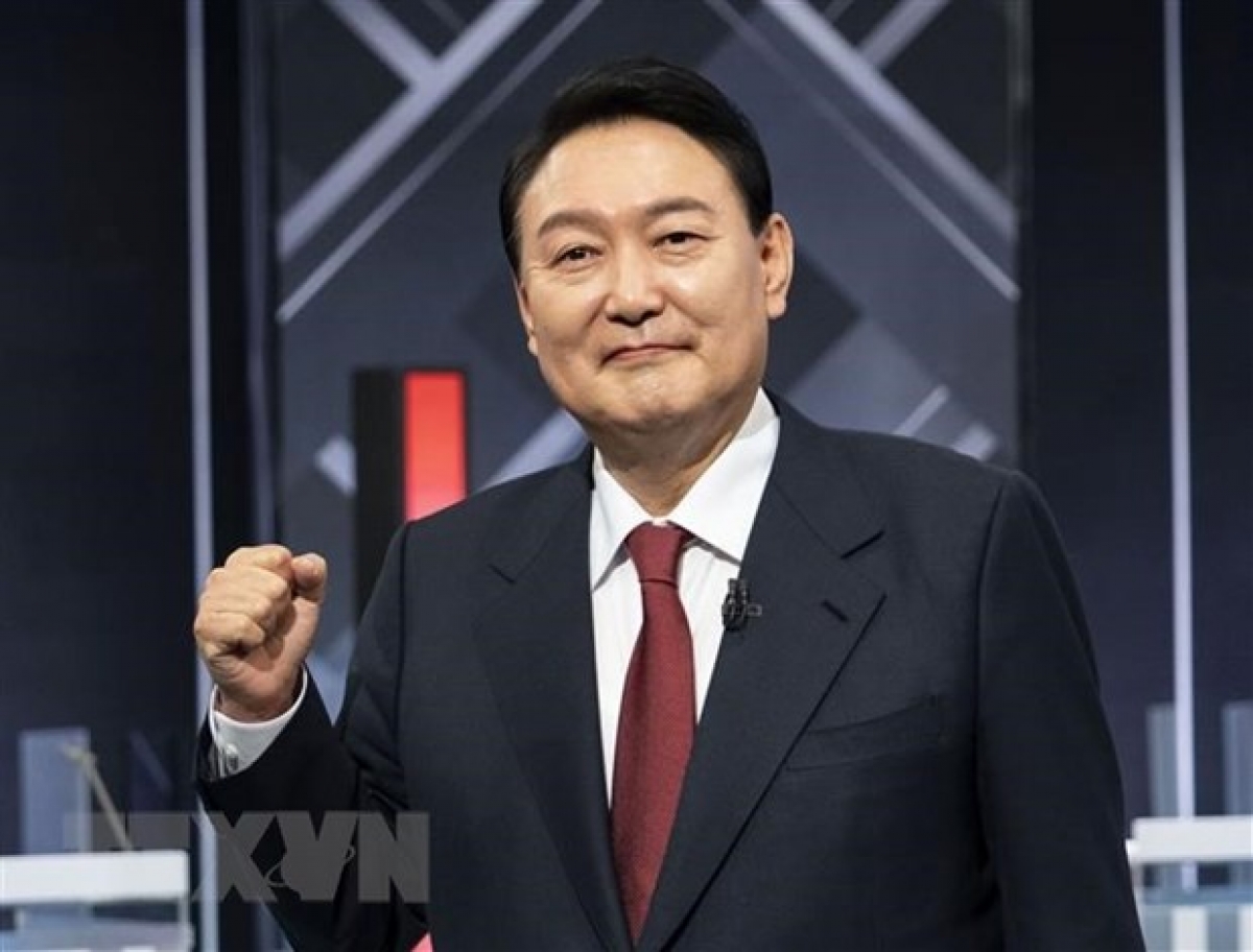 Tổng Bí thư gửi điện mừng tân Tổng thống Đại Hàn Dân Quốc