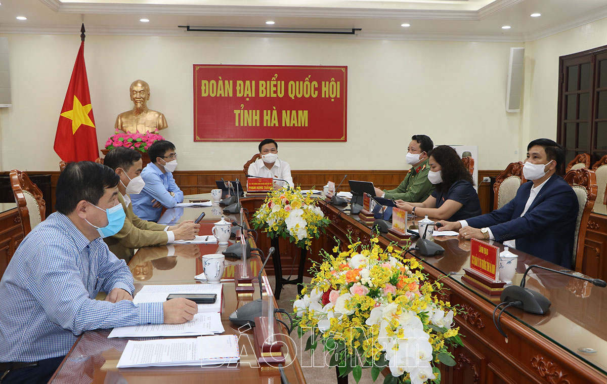 ĐBQH tỉnh chất vấn Bộ trưởng Bộ TN&MT về giải pháp khắc phục ô nhiễm nước sông Nhuệ, sông Đáy